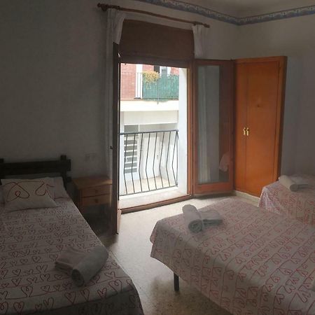 Hostal La Marina Платжа-д'Ару Екстер'єр фото