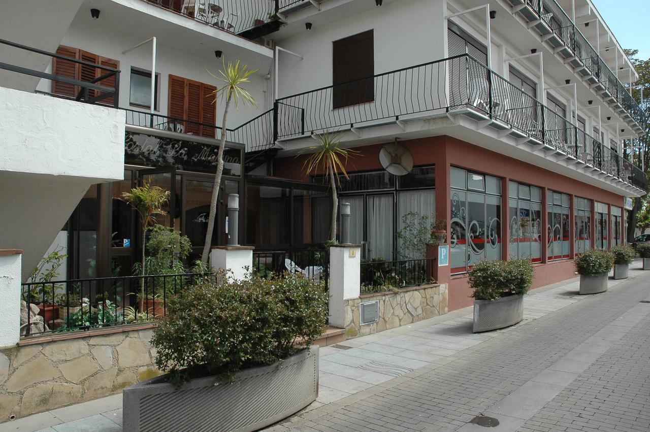 Hostal La Marina Платжа-д'Ару Екстер'єр фото