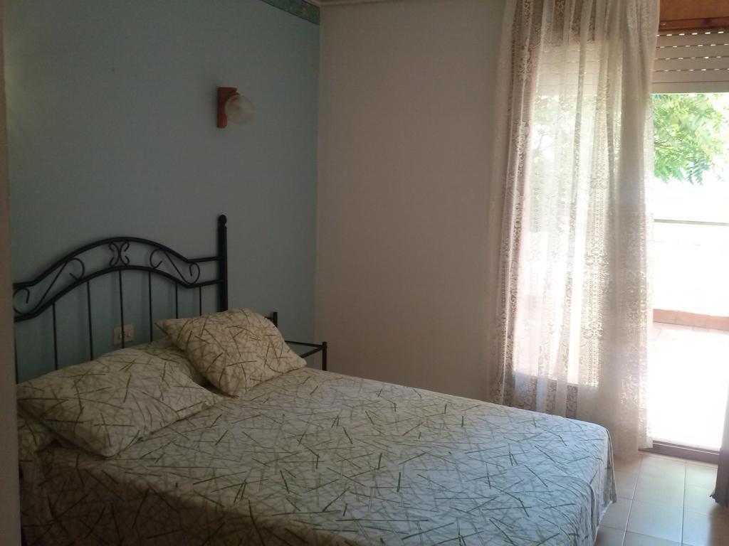 Hostal La Marina Платжа-д'Ару Номер фото