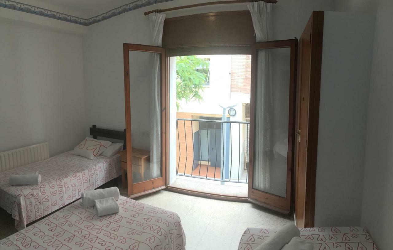 Hostal La Marina Платжа-д'Ару Екстер'єр фото
