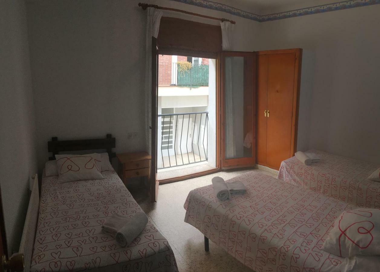 Hostal La Marina Платжа-д'Ару Екстер'єр фото