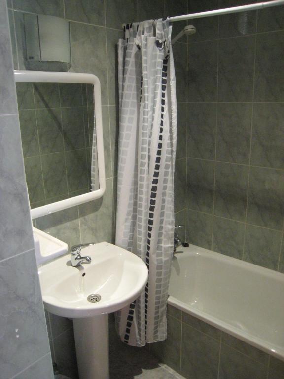 Hostal La Marina Платжа-д'Ару Номер фото